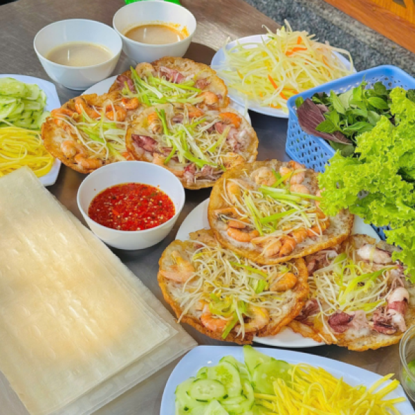 BÁNH KHỌT