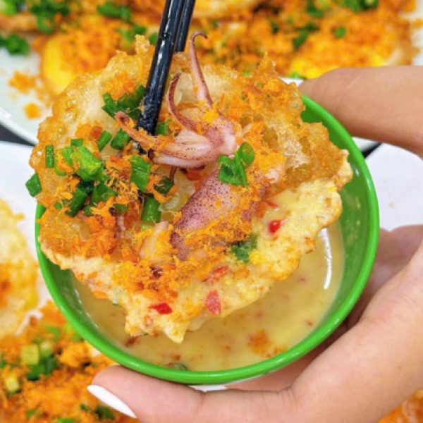 BÁNH KHỌT TRỨNG 