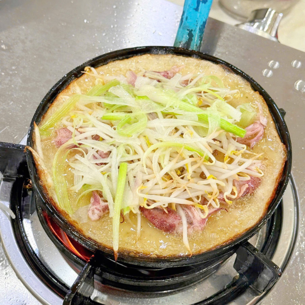 BÁNH XÈO TRỨNG 